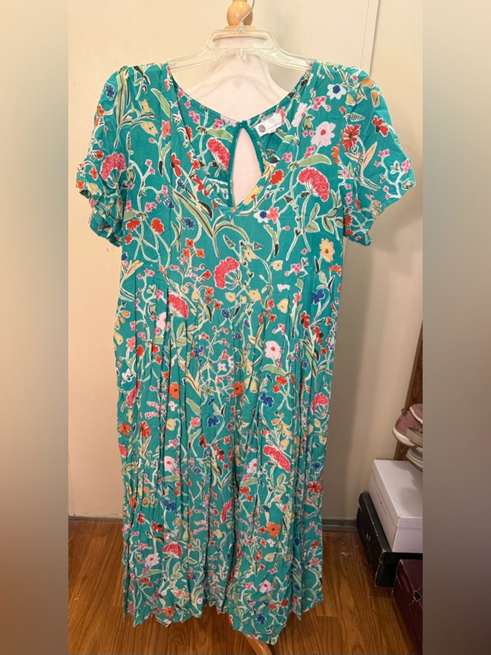 Floreat yardley Anthropologie Green Floral sleep jumpsuit XL